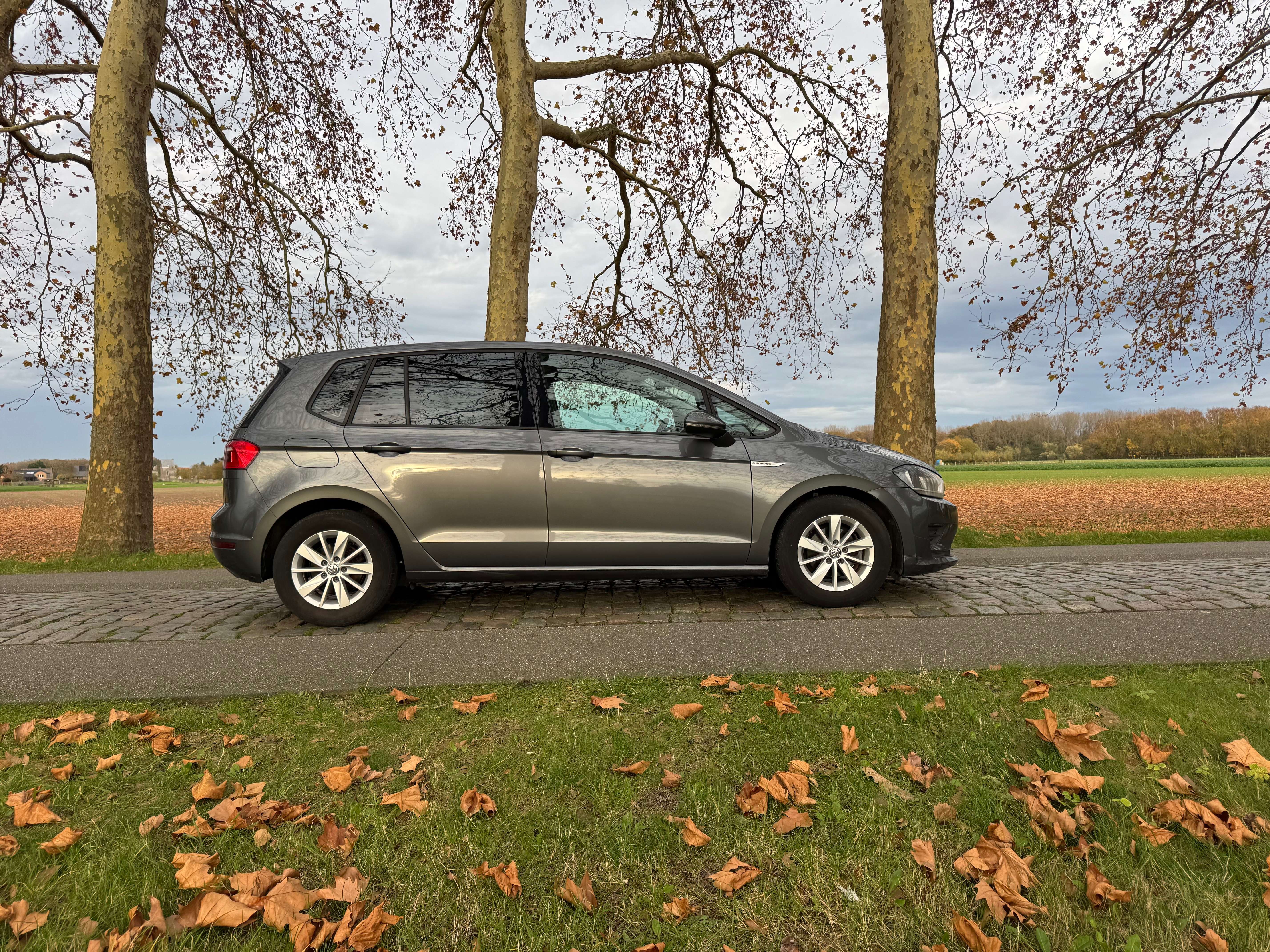 Volkswagen Golf Sportsvan 2017 * Benzine * DSG * Airco * Garantie