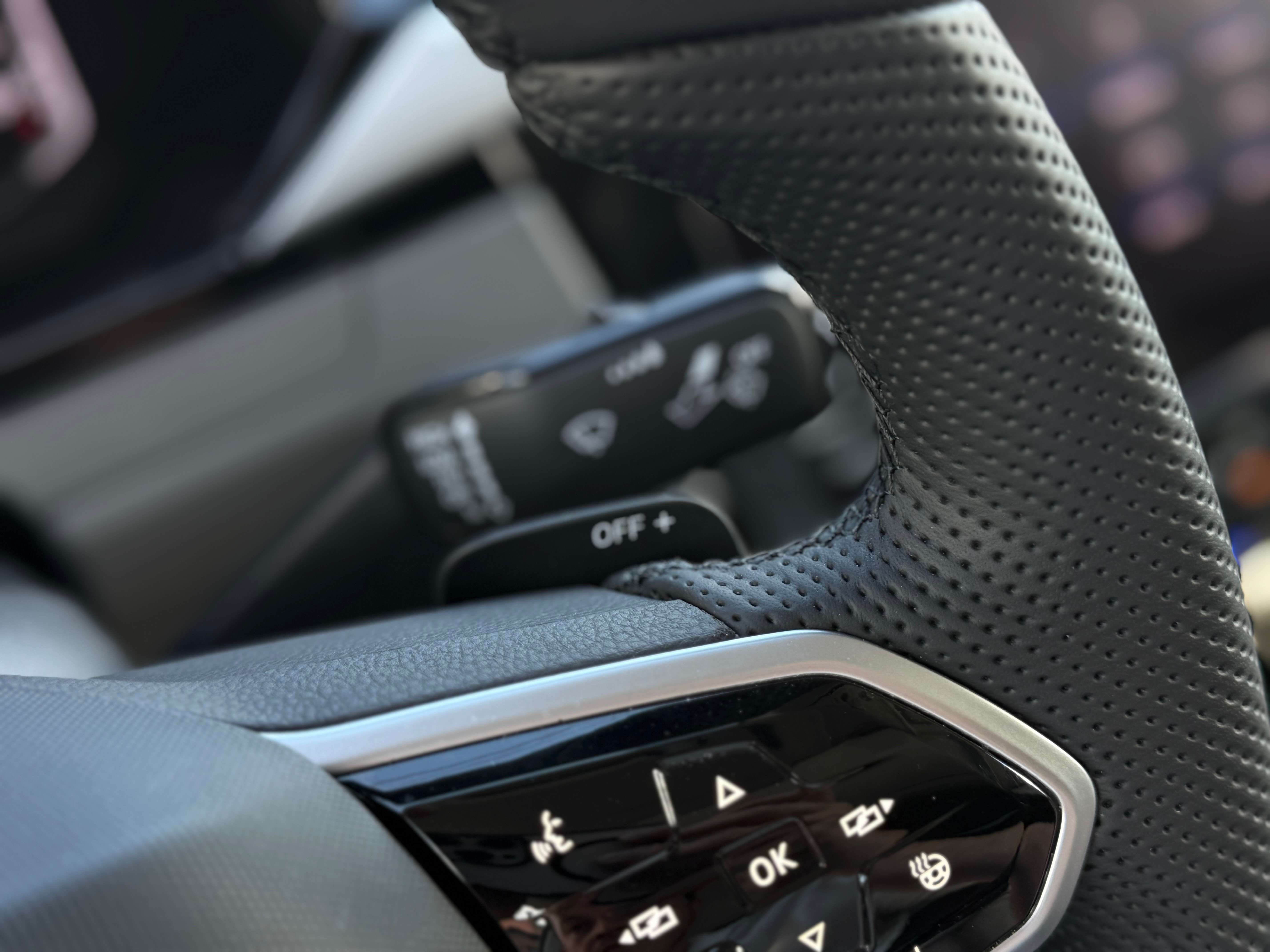 Volkswagen Arteon eHybrid 1.4 DSG (160 kW) TOIT PANO - COCKPIT - DISTRO - SIDE ASSIST - PARK ASSIST - FRONT ASSIST - PARK ASSIST - FULL OP: