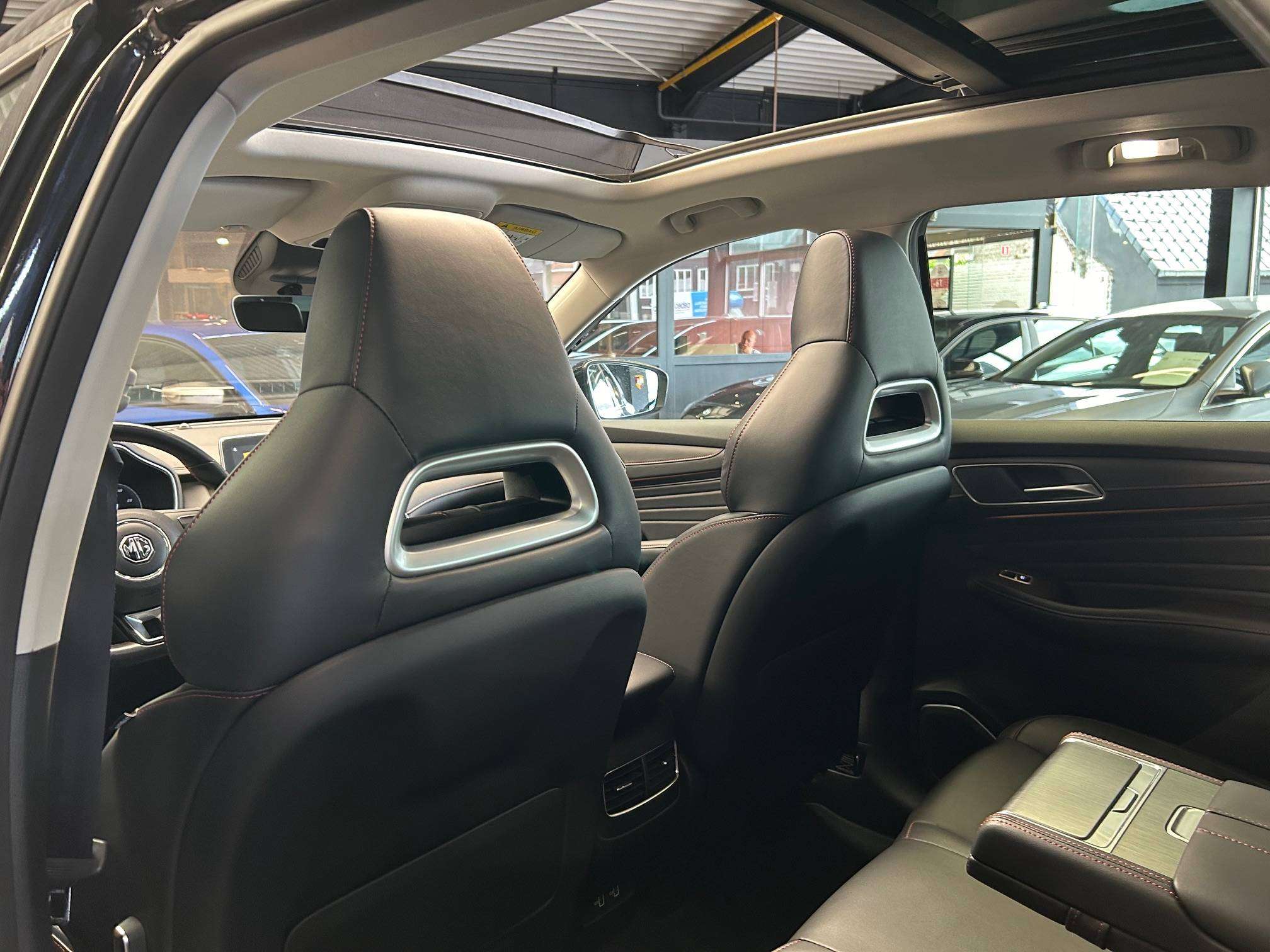 MG EHS 1.5T PHEV Luxury Alu18"/Acc/Pano/Led/Leder/SportZet/Gps/Cam360/Keyless *1j garantie*