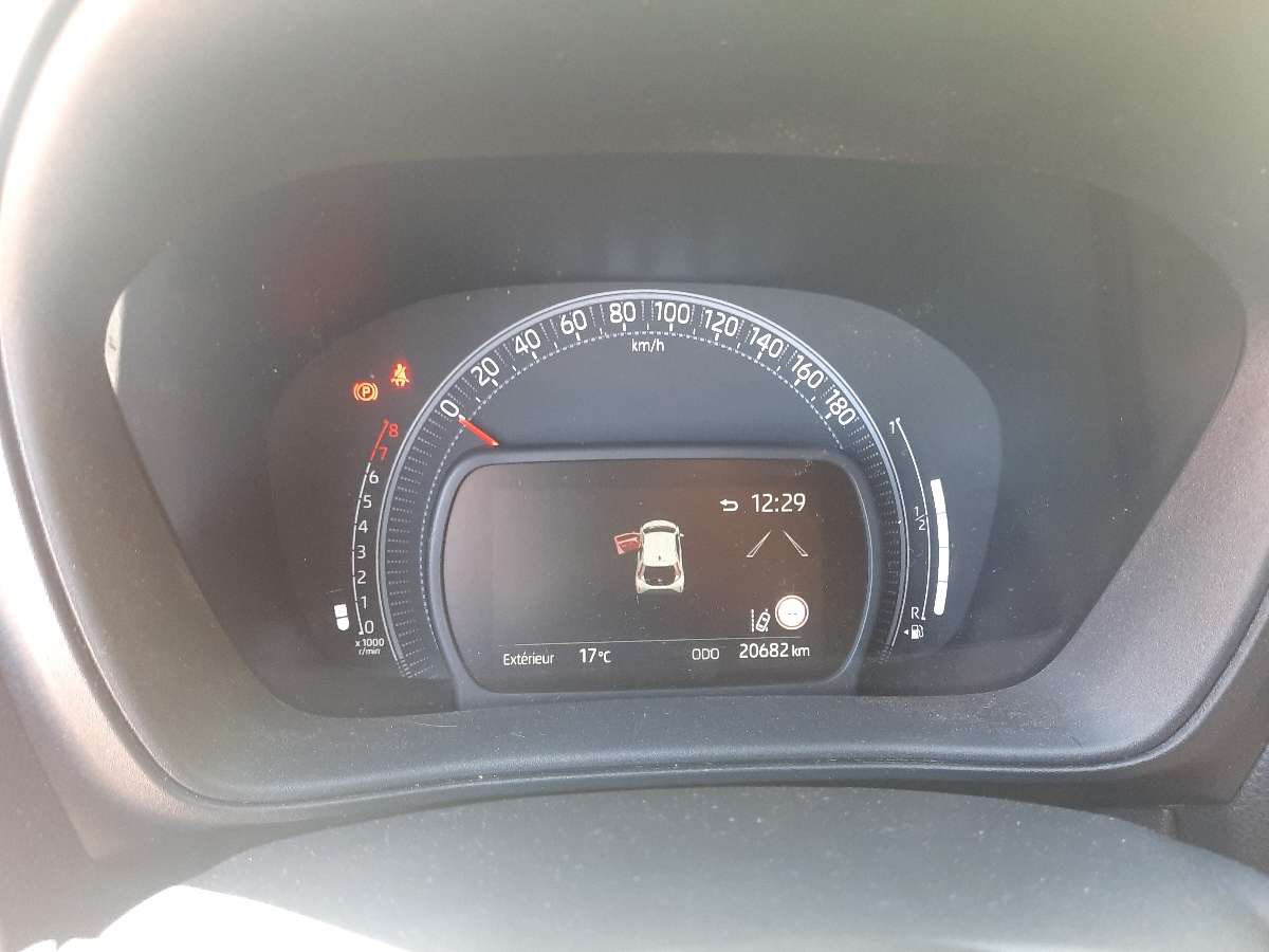 Toyota Aygo X PULSE TVA RECUPERABLE