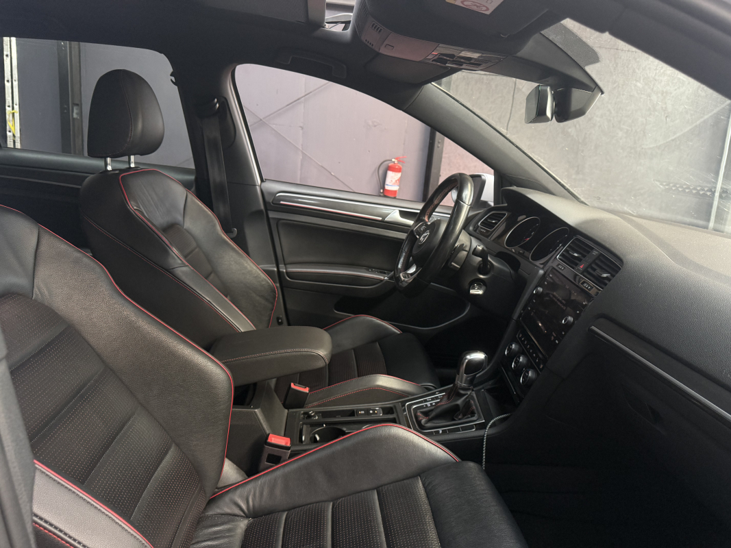 Volkswagen Golf 7 2.0 TSI 230 GTI PERFORMANCE DSG