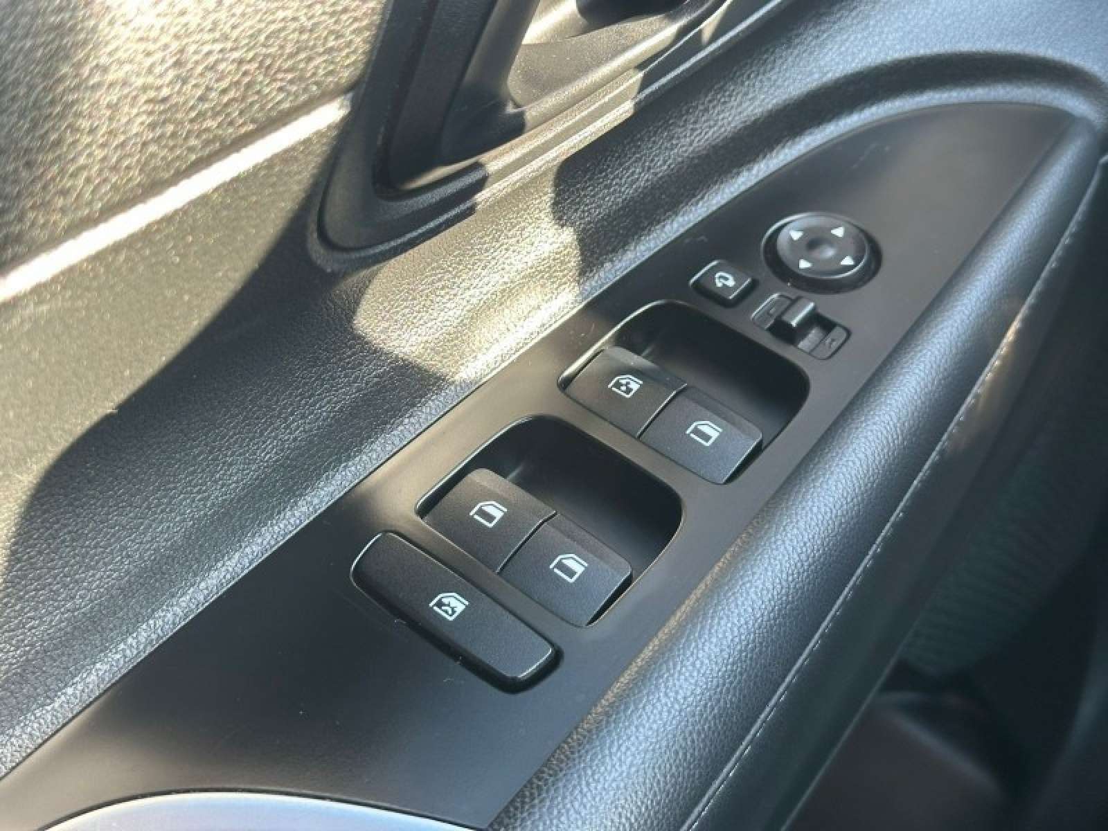 Hyundai BAYON TECHNO  MILD HYBRID 48V 100 CV 6V