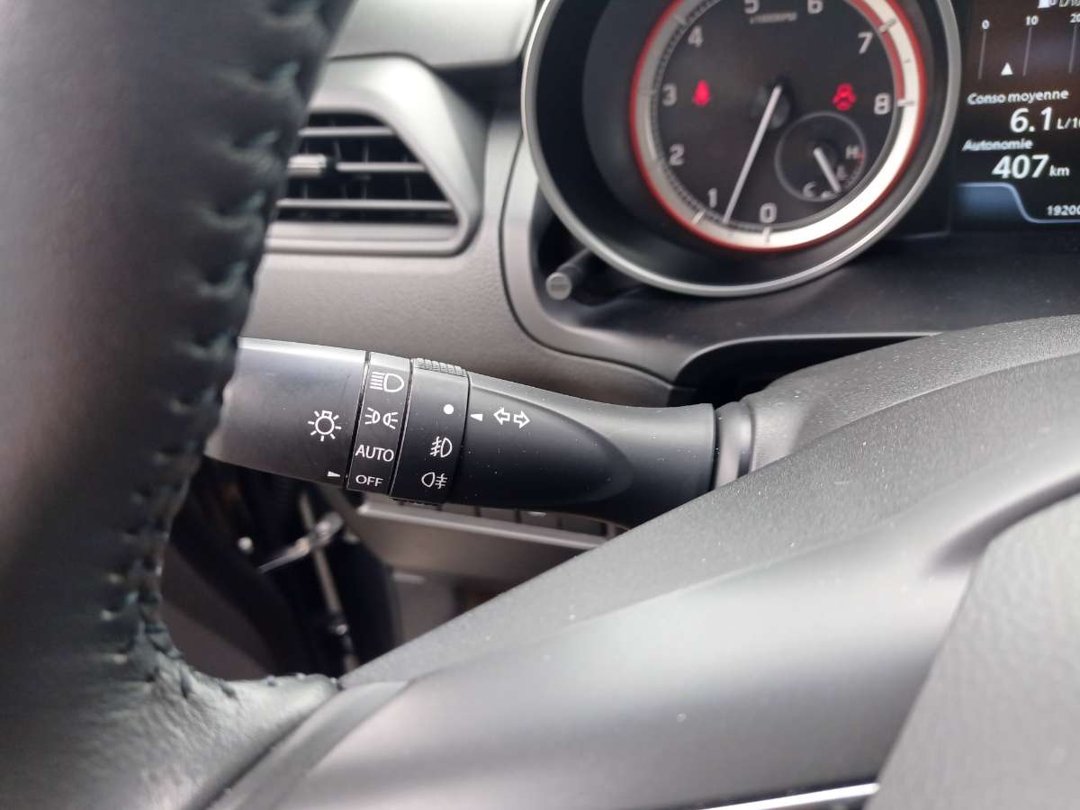 Suzuki Swift GL+   MILD  HYBRID
