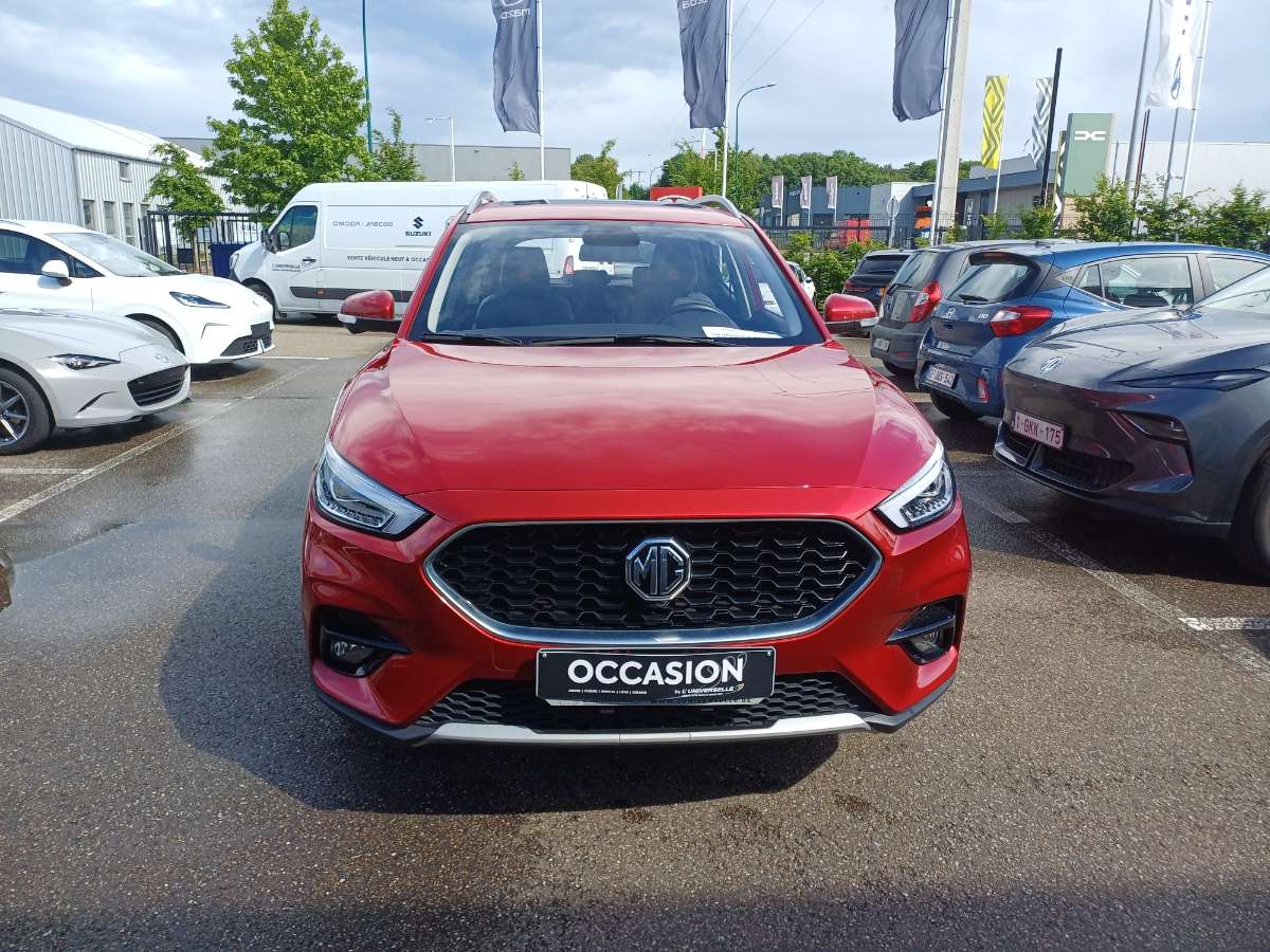 MG ZS LUXURY