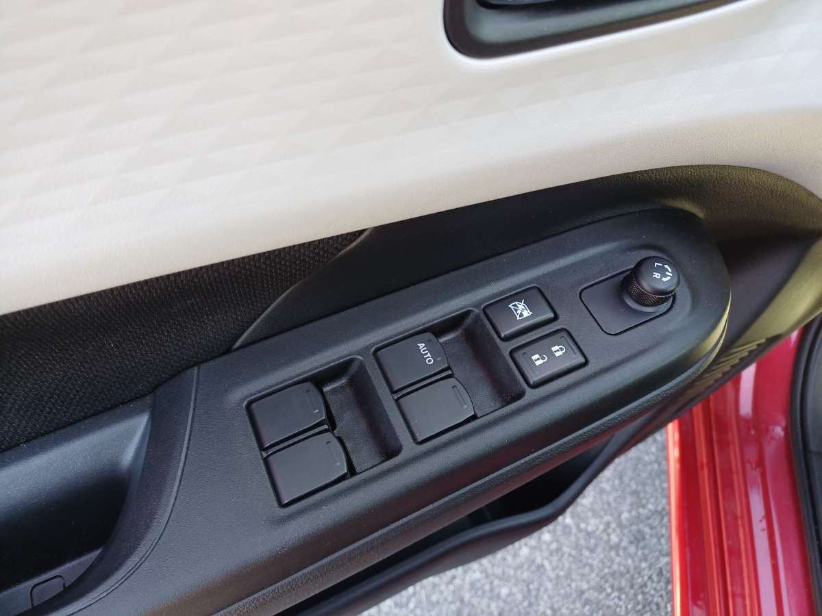 Suzuki Swift GL+ AUTOMATIQUE