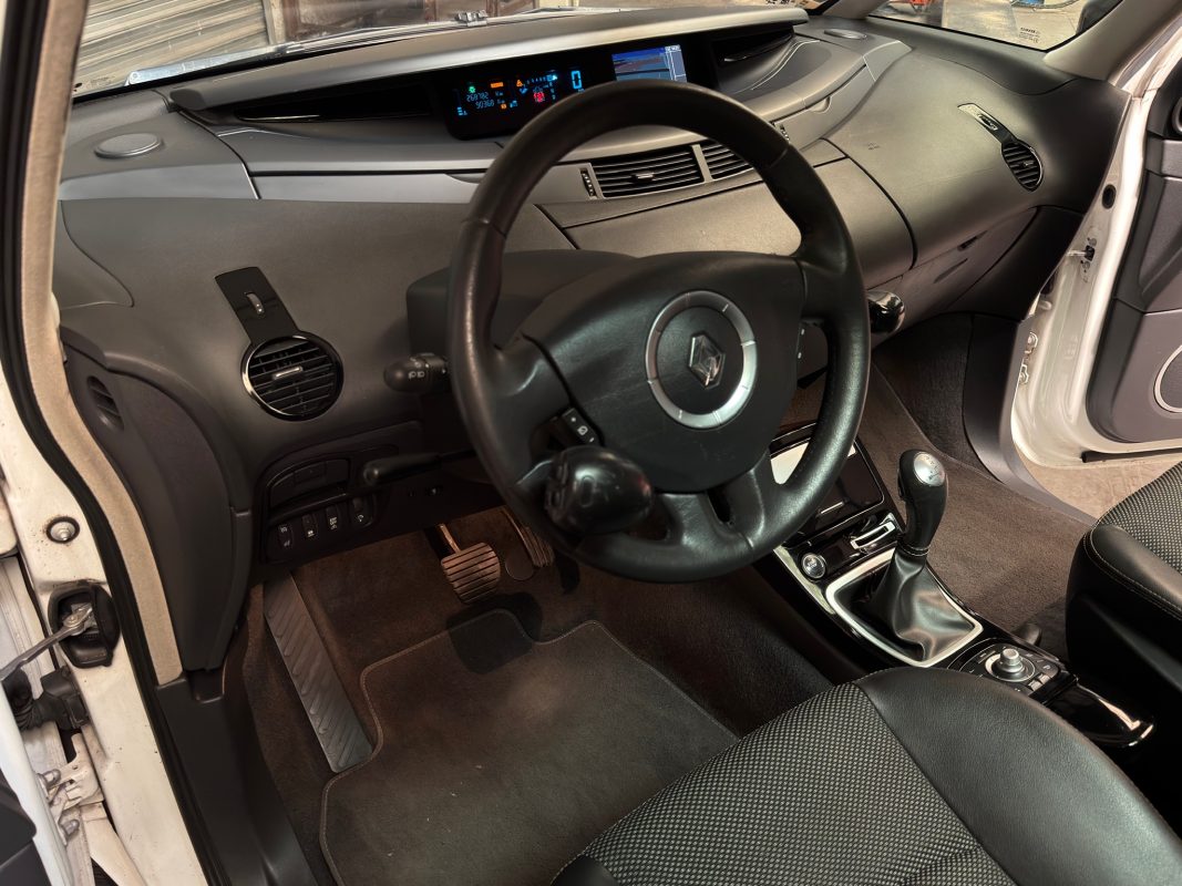 Renault Espace GRAND 25 TH 2.0 DCI 150 Cv AMENAGE PMR / BOITE AUTO TOIT OUVRANT 7 PLACES GPS