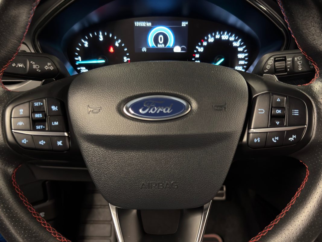 Ford Focus 4 IV ST LINE 2.0 TDCI 150 Cv BOITE AUTO 8 / APPLE & ANDROID CAMERA GPS - GARANTIE 1 AN