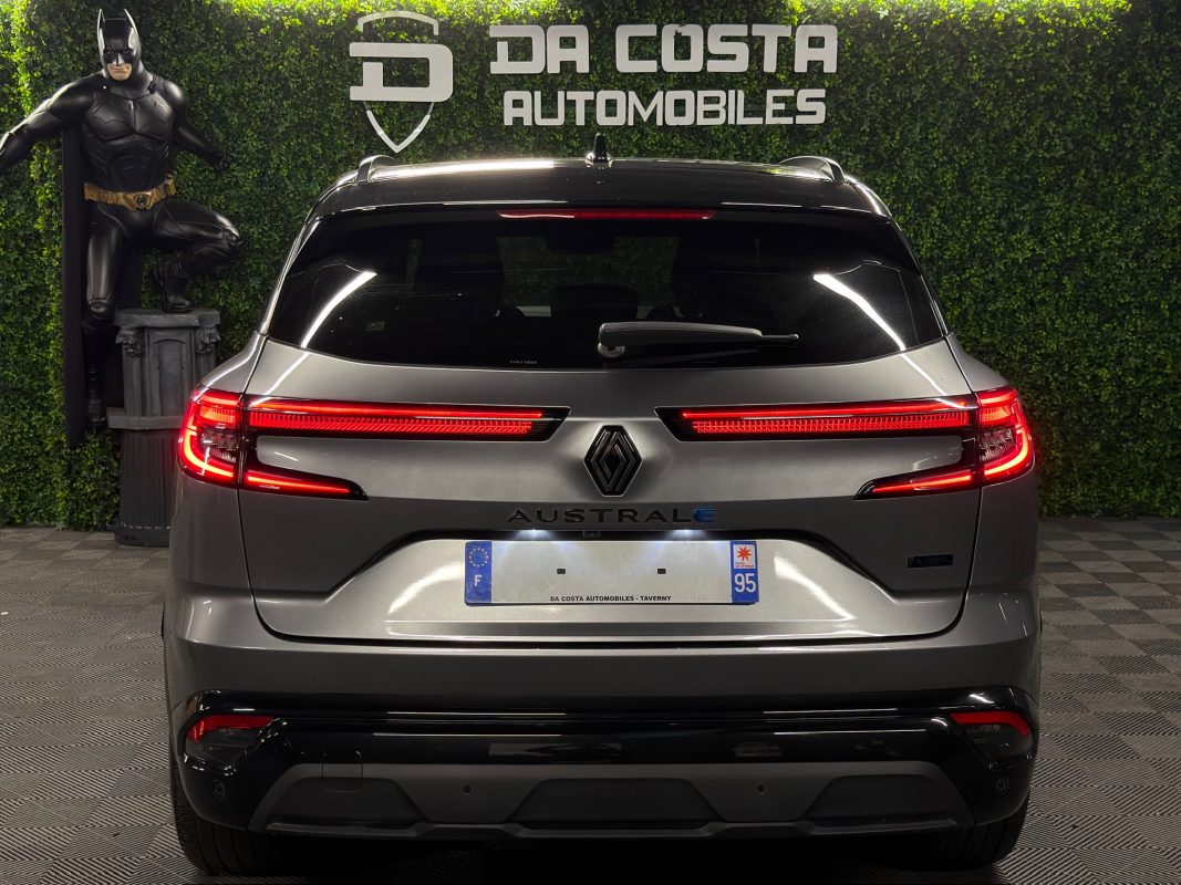 Renault Austral 1.2 E-TECH 200 TECHNO ESPRIT ALPINE 4CONTROL ADVANCED