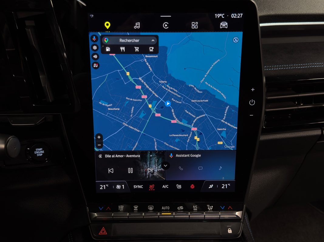Renault Austral 1.2 E-TECH 200 TECHNO ESPRIT ALPINE 4CONTROL ADVANCED