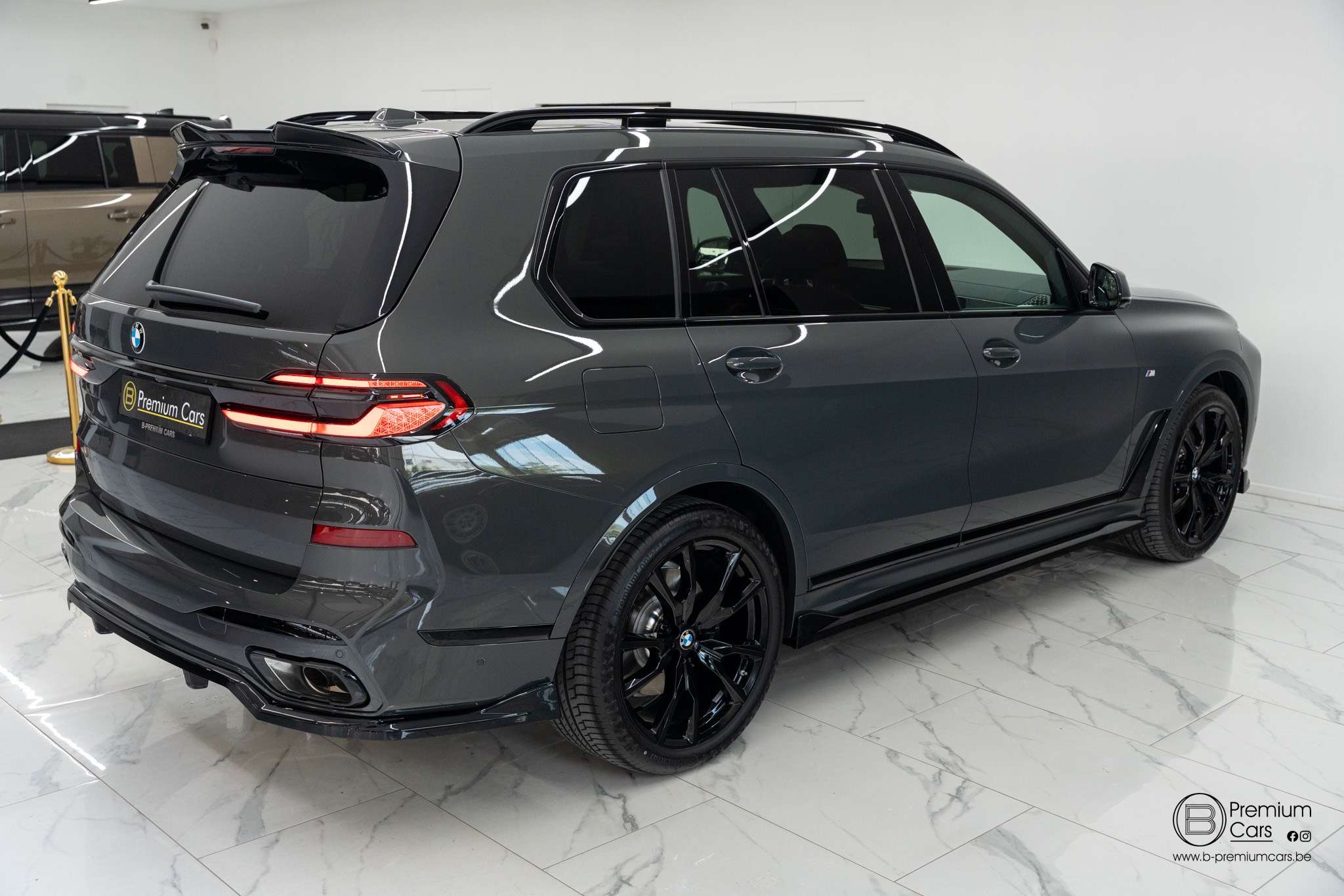 BMW X7 xDrive 40i M-pack pro bodykit! Acc, Hud, Massage! thumbnail