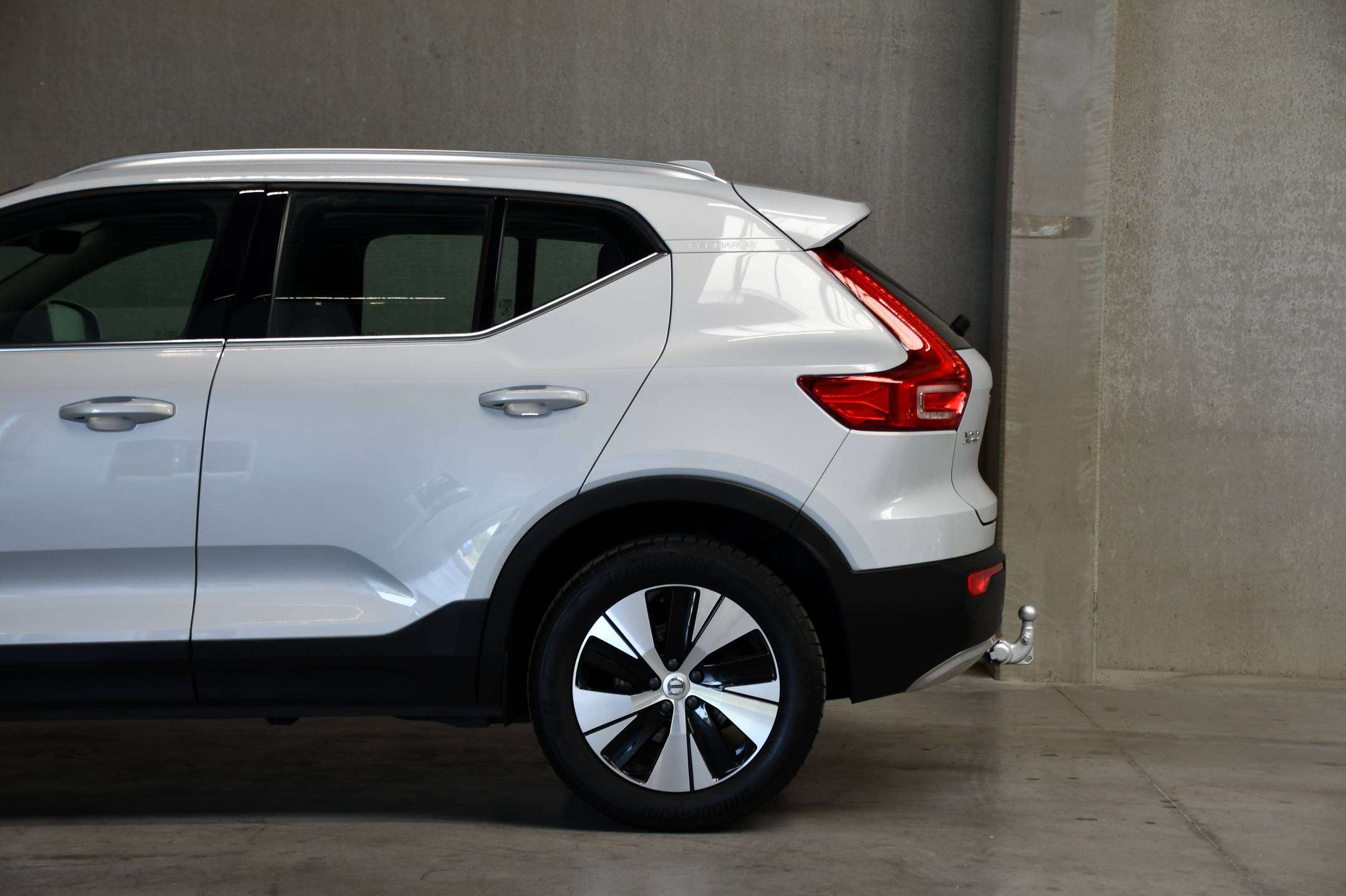 Volvo XC40 T5 - PHEV - Inscription - Trekhaak - Camera - Cruise - DAB