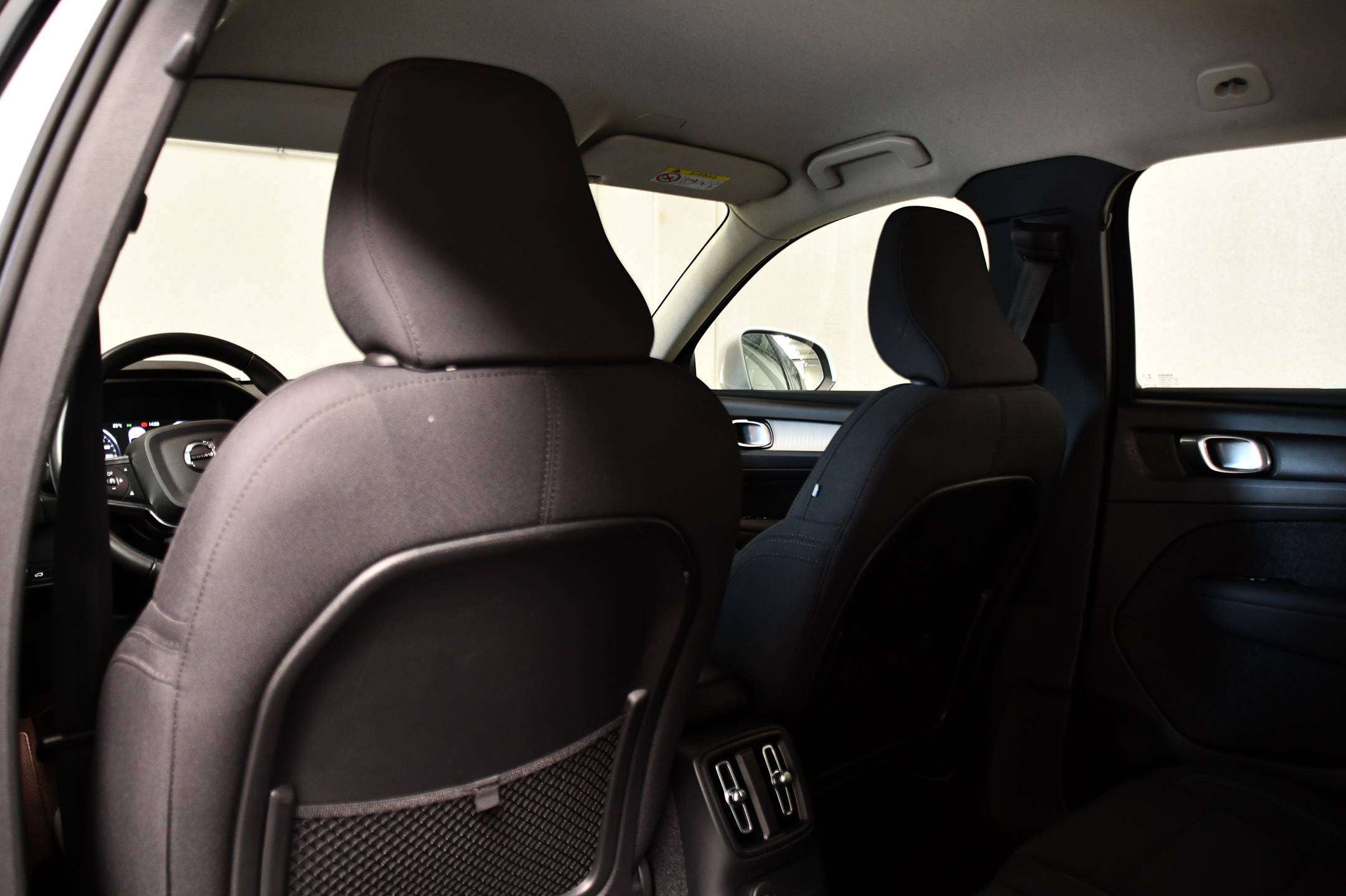 Volvo XC40 T5 - PHEV - Inscription - Trekhaak - Camera - Cruise - DAB