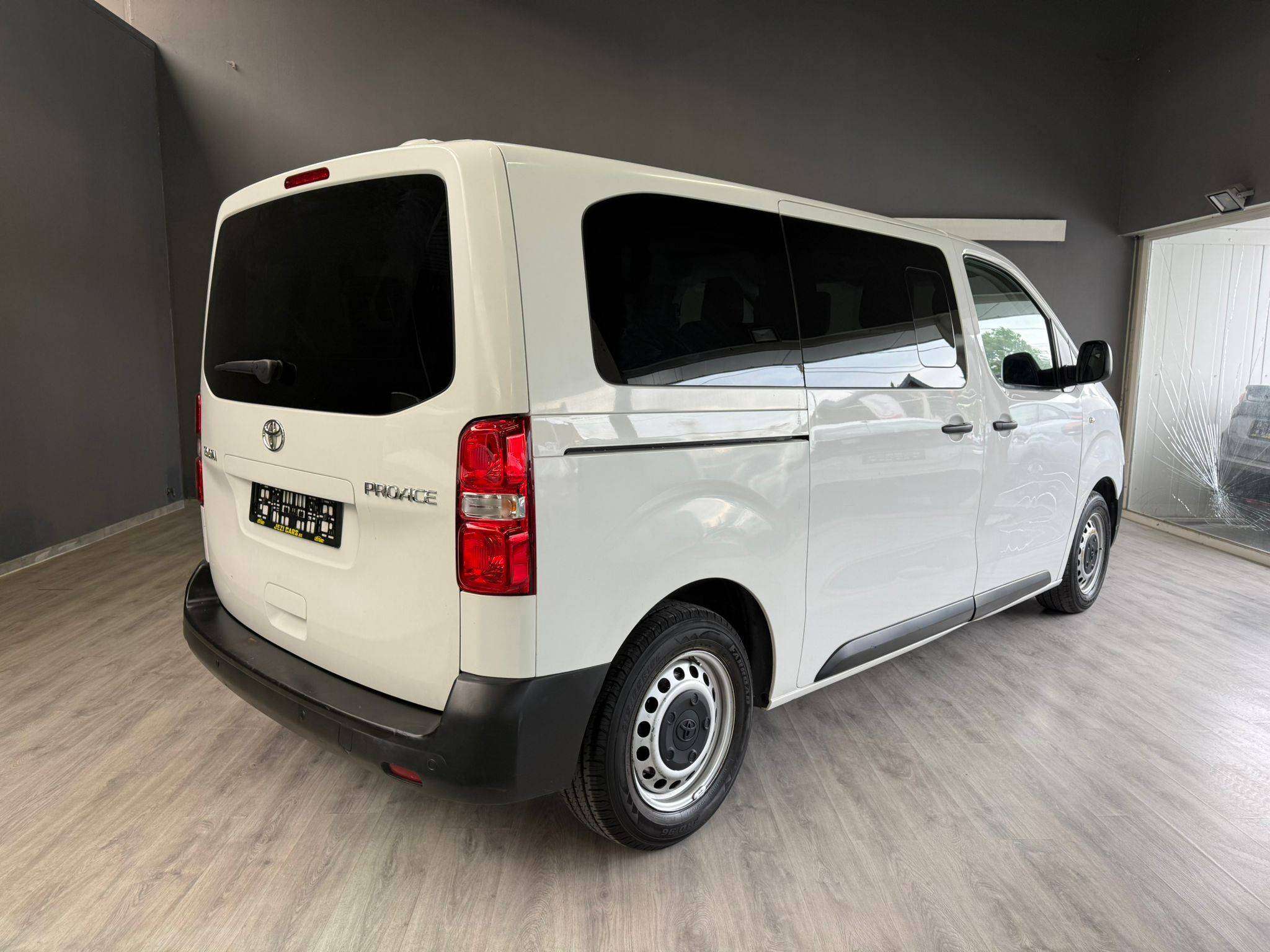 Toyota Proace 1.6 D-4D Compact Active
