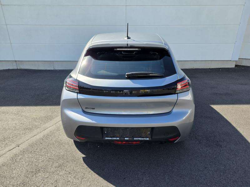 Peugeot 208 active