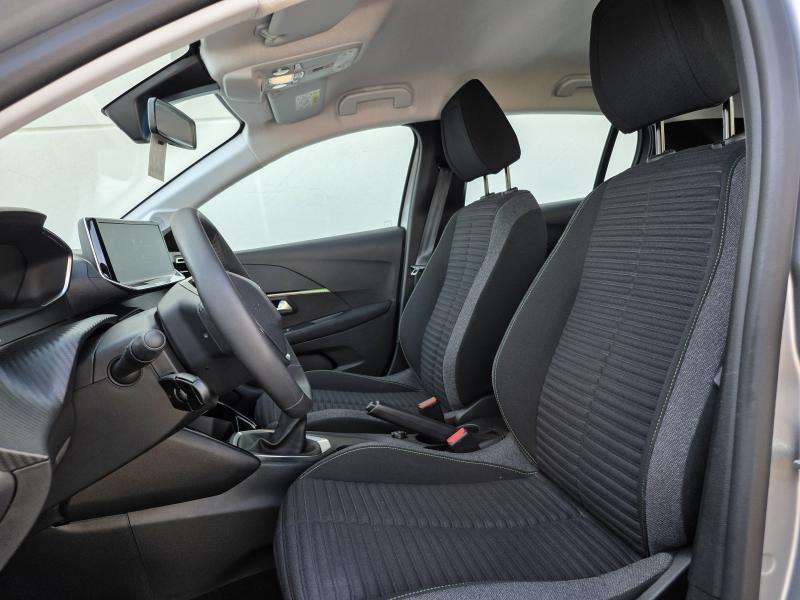 Peugeot 208 active
