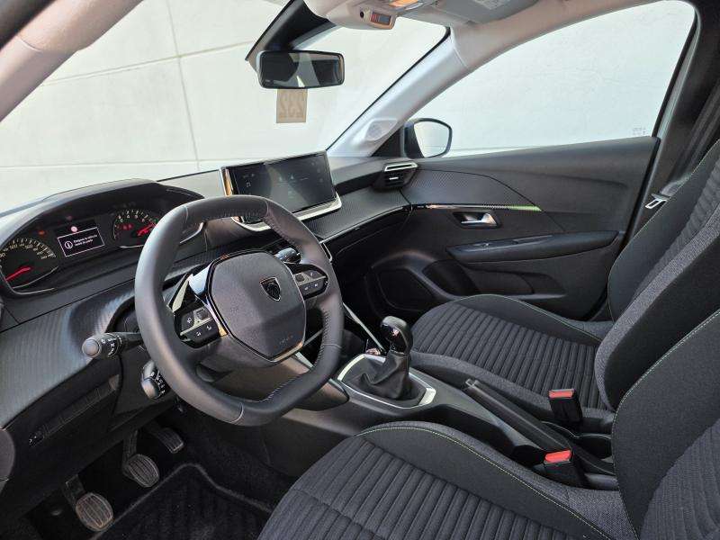 Peugeot 208 active