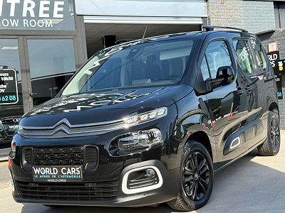 Citroen Berlingo 1.5 BlueHDi AUTOMATIQUE - CAMERA360° - NAVIGATION - FRONT ASSIST - GARANTIE 12MOIS - TVAC*BTWIN