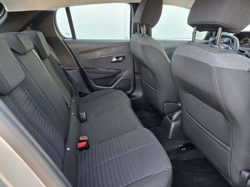 Peugeot 208 active
