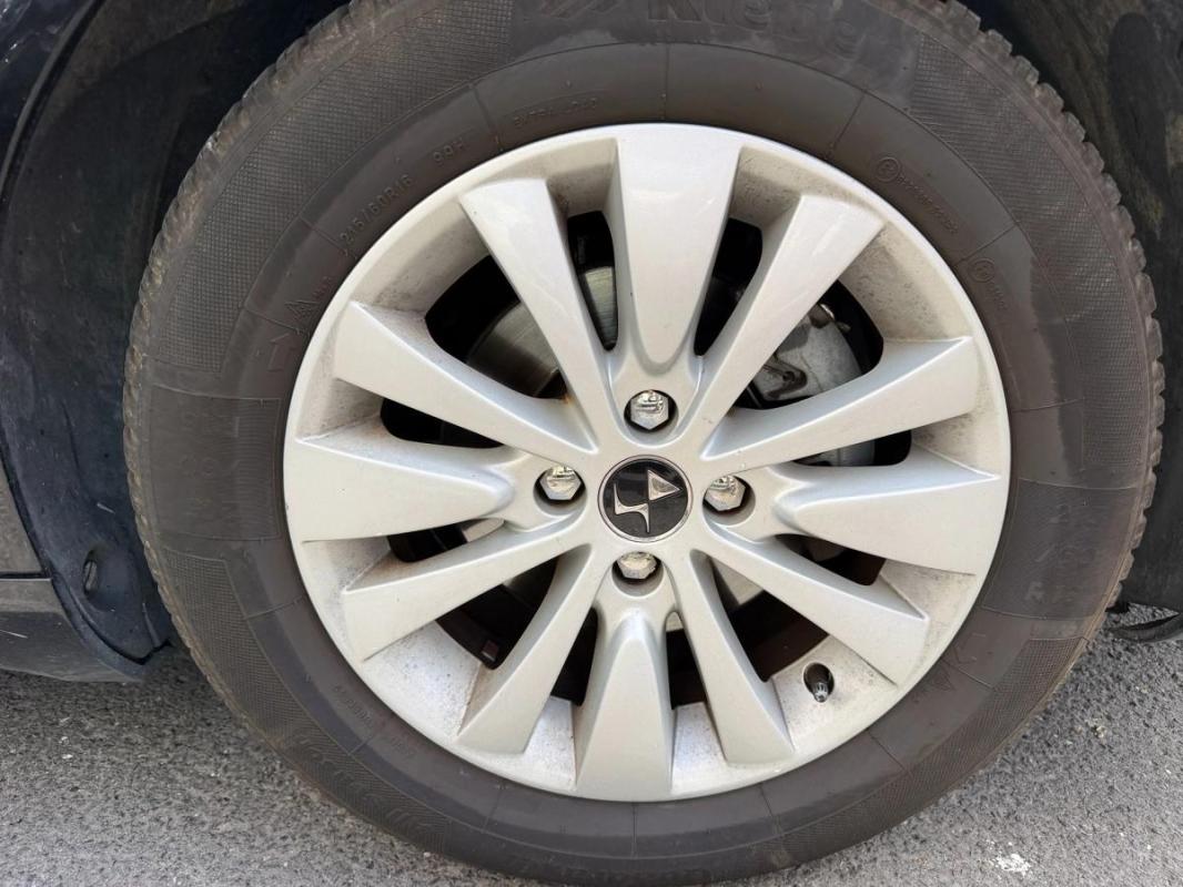 Ds 5 1.6 BLUEHDI 120 SOCHIC BVA START-STOP