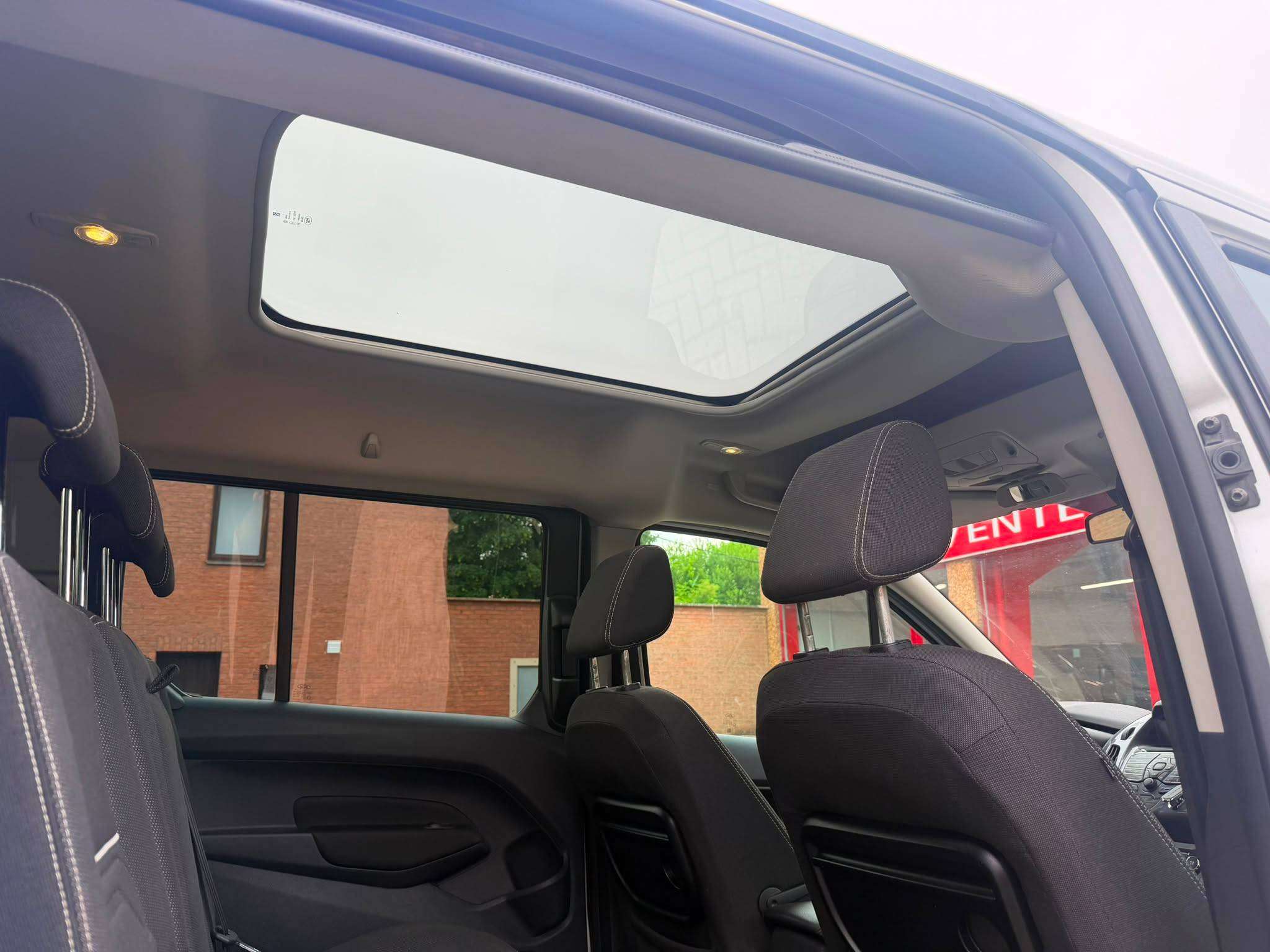 Ford Tourneo Connect 1.5 TDCI 7PLACES PANORAMIQUE  LONG