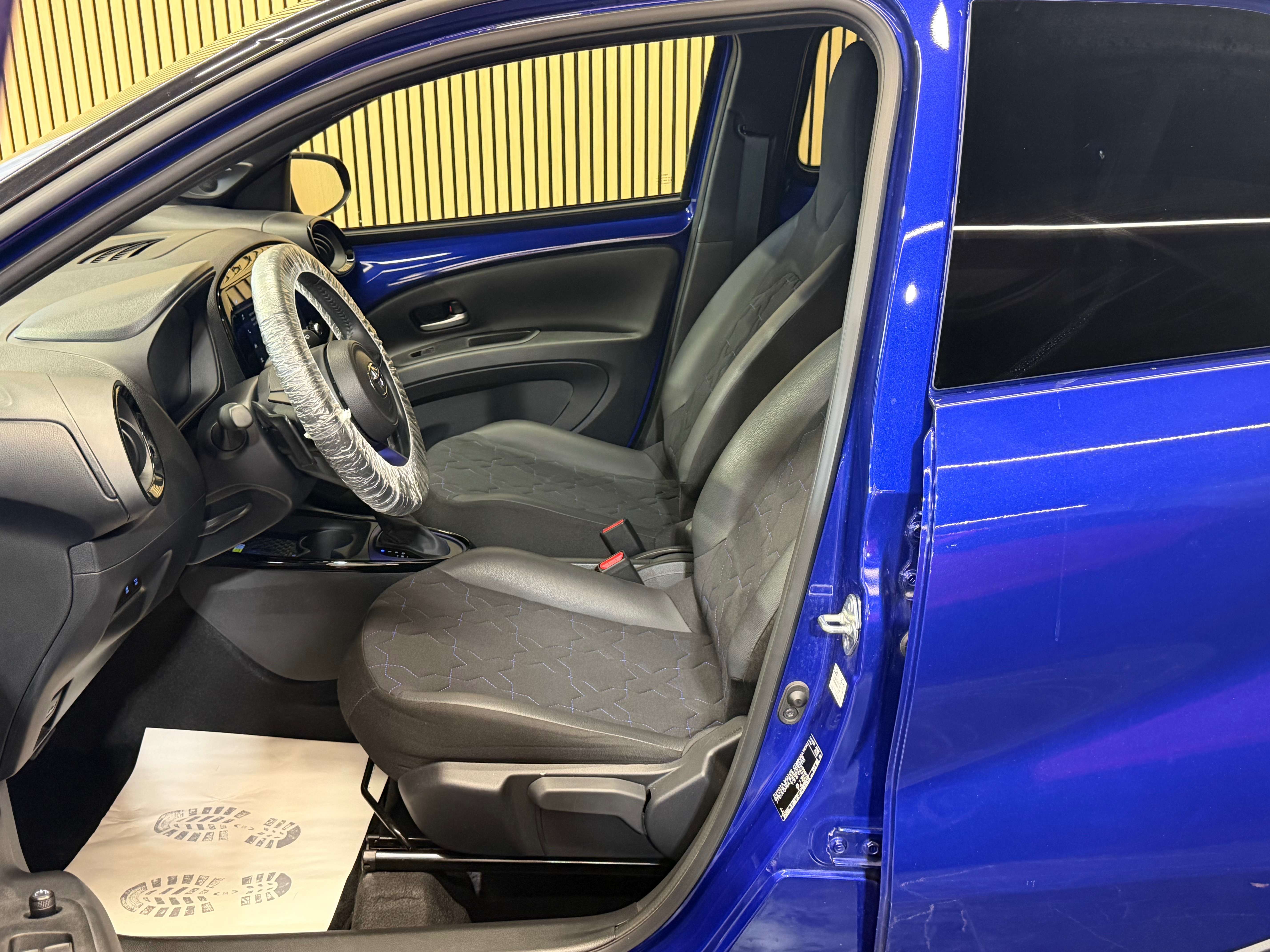 Toyota Aygo X ** BOITE AUTO ** GARANTIE 12 MOIS **