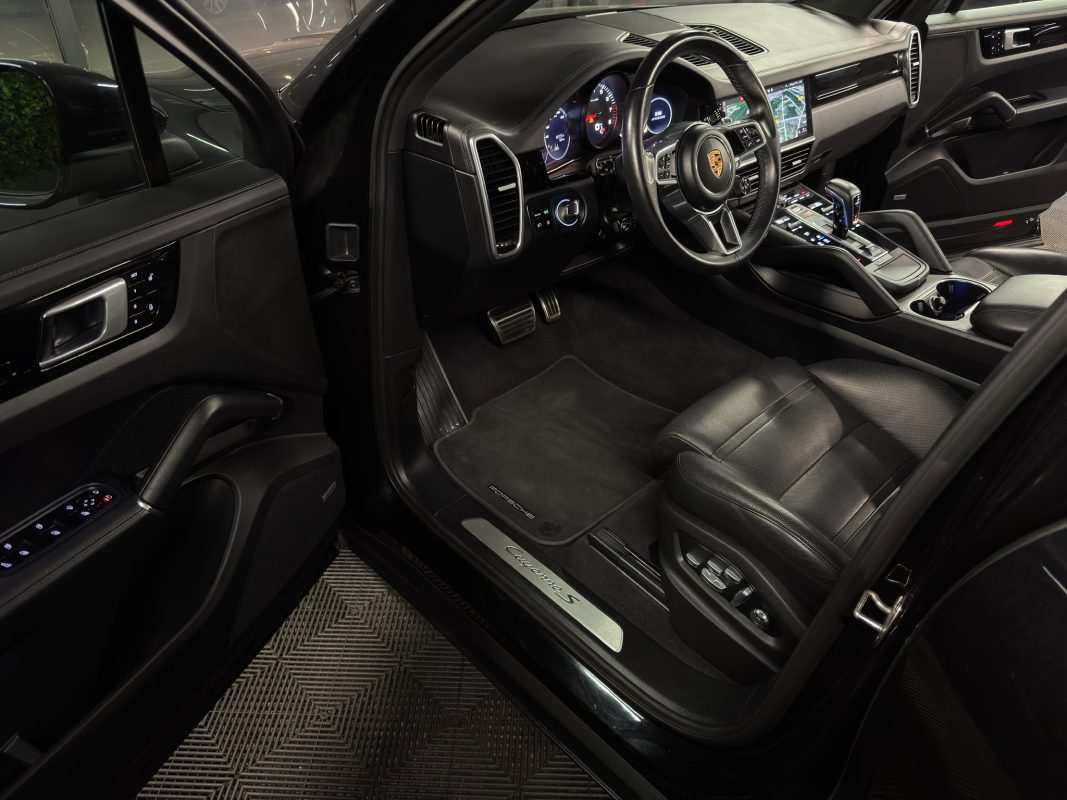 Porsche Cayenne 2.9 V6 440 S