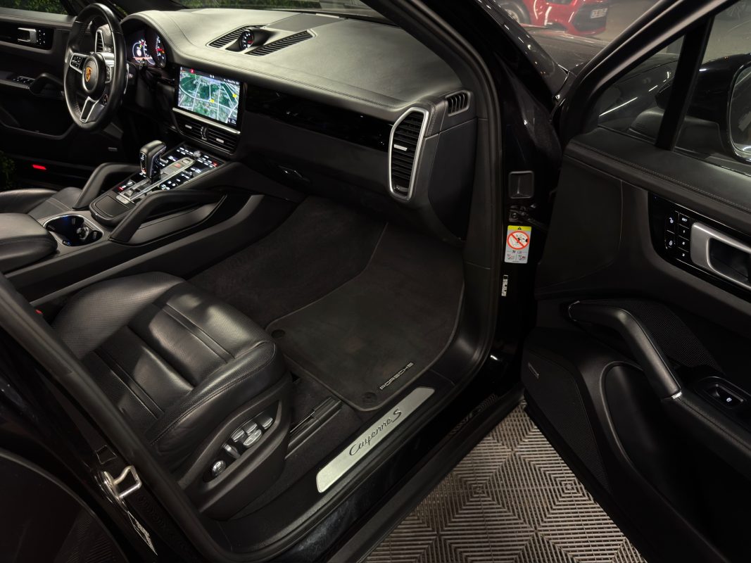 Porsche Cayenne 2.9 V6 440 S