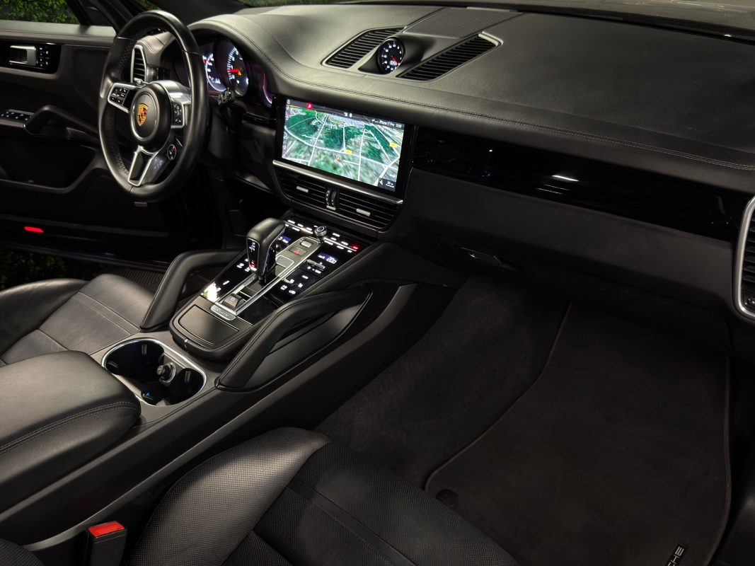 Porsche Cayenne 2.9 V6 440 S