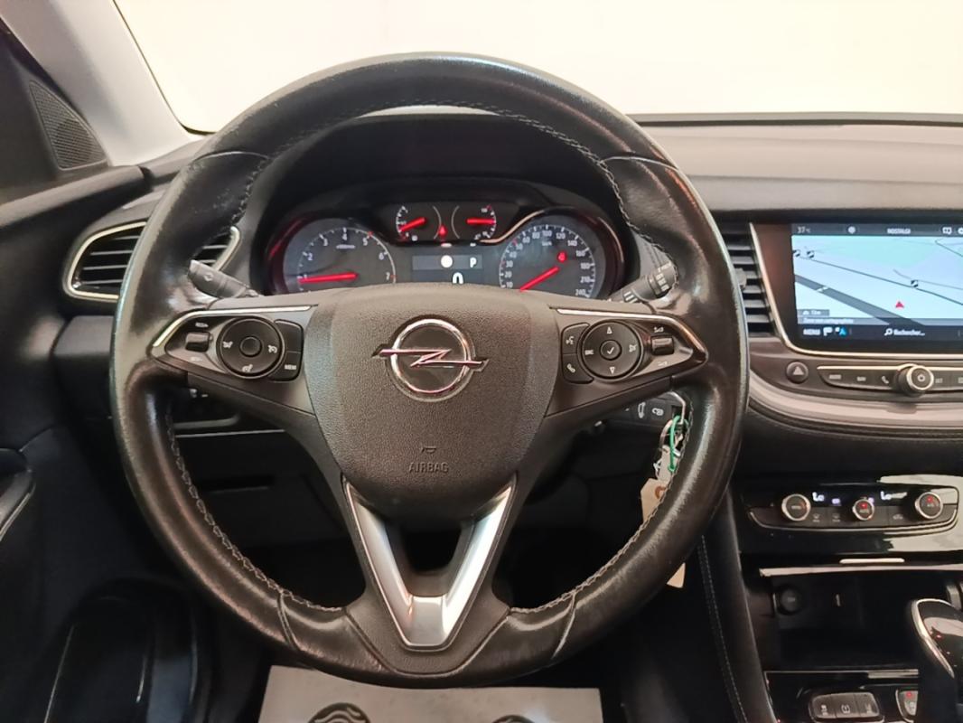 Opel Grandland X 1.2 Turbo 130 auto Design Line