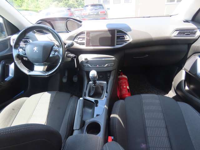 Peugeot 308 308 SW 1.6 BlueHDi ECO Active