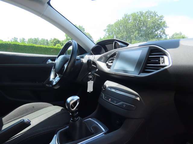 Peugeot 308 308 SW 1.6 BlueHDi ECO Active