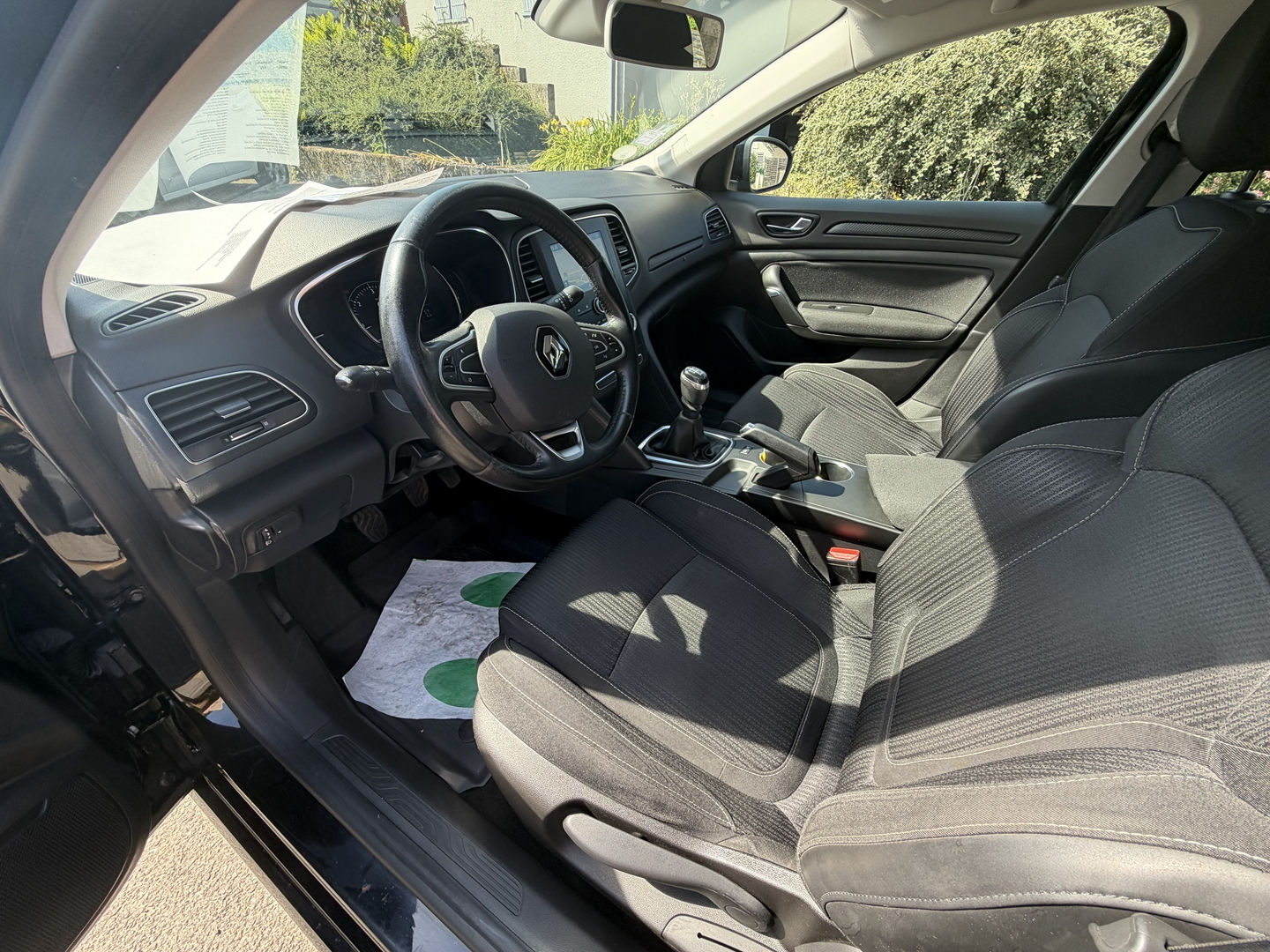 Renault MEGANE IV 1.5 BLUE DCI 95CH BUSINESS
