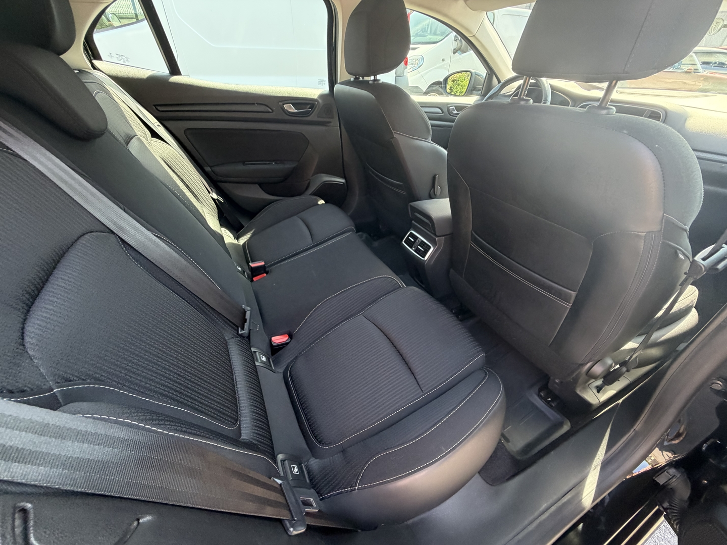 Renault MEGANE IV 1.5 BLUE DCI 95CH BUSINESS