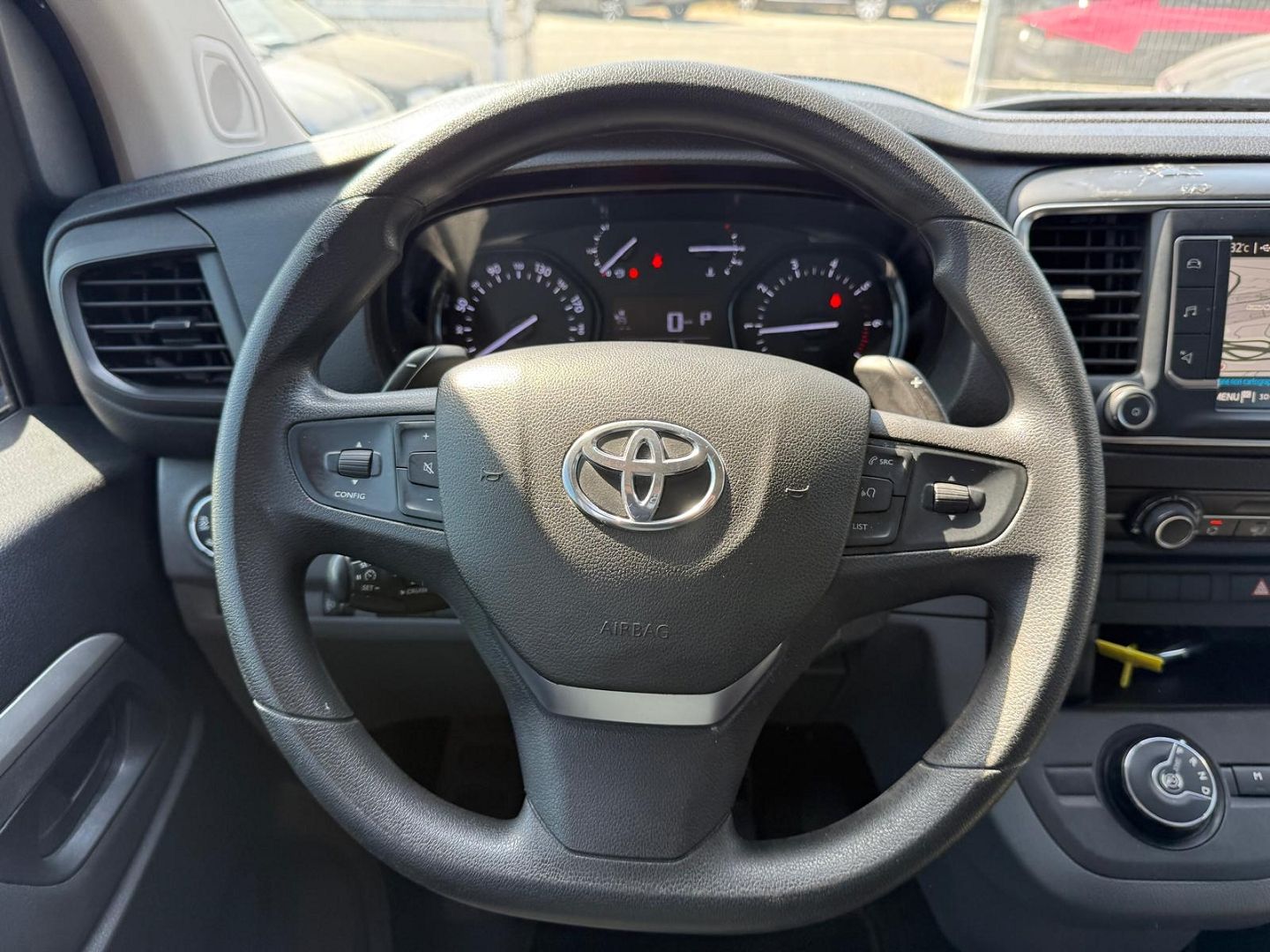 Toyota PROACE VERSO MEDIUM 2.0 180 D-4D EXECUTIVE TECHNO BVA MC22
