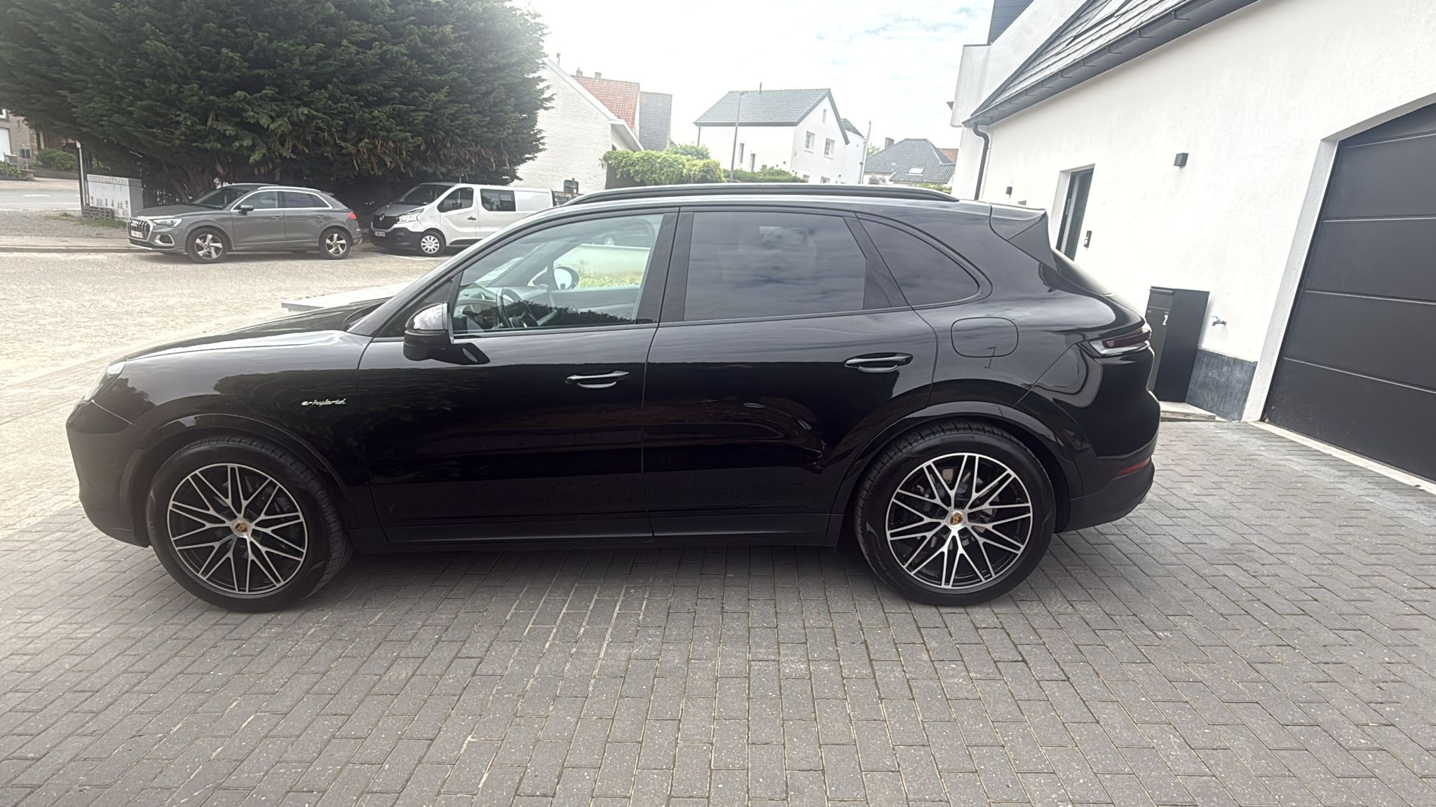 Porsche Cayenne e-Hybrid