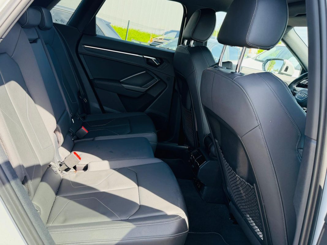 Audi Q3 35 TFSI 1.5 150ch LIMITED S tronic