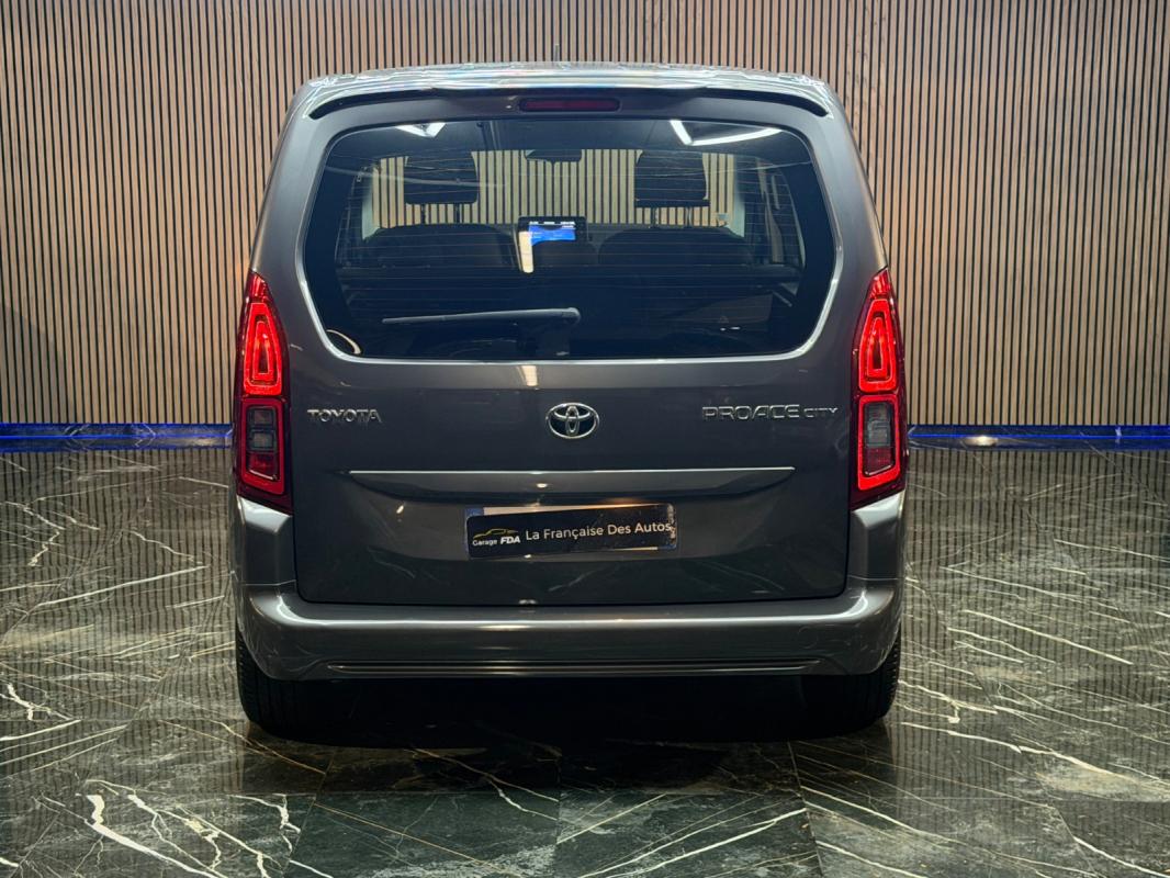 Toyota Proace City Verso Medium 1.2L 130 VVT-i BVA8 Dynamic