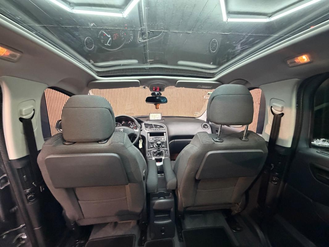 Peugeot 5008 1.6 BlueHDi 120ch SS BVM6 7 Places Allure