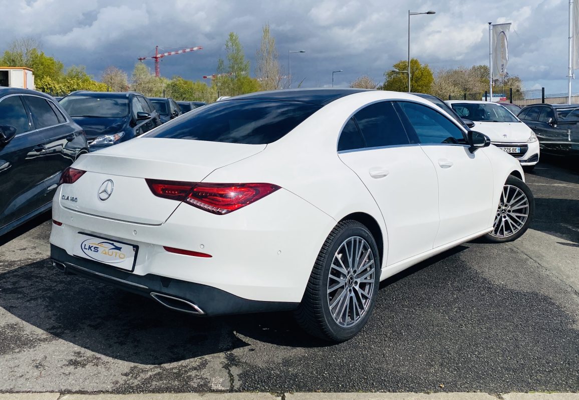 Mercedes-Benz Cla 180 136ch AMG Line 7G-DCT