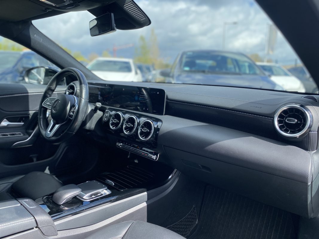 Mercedes-Benz Cla 180 136ch AMG Line 7G-DCT