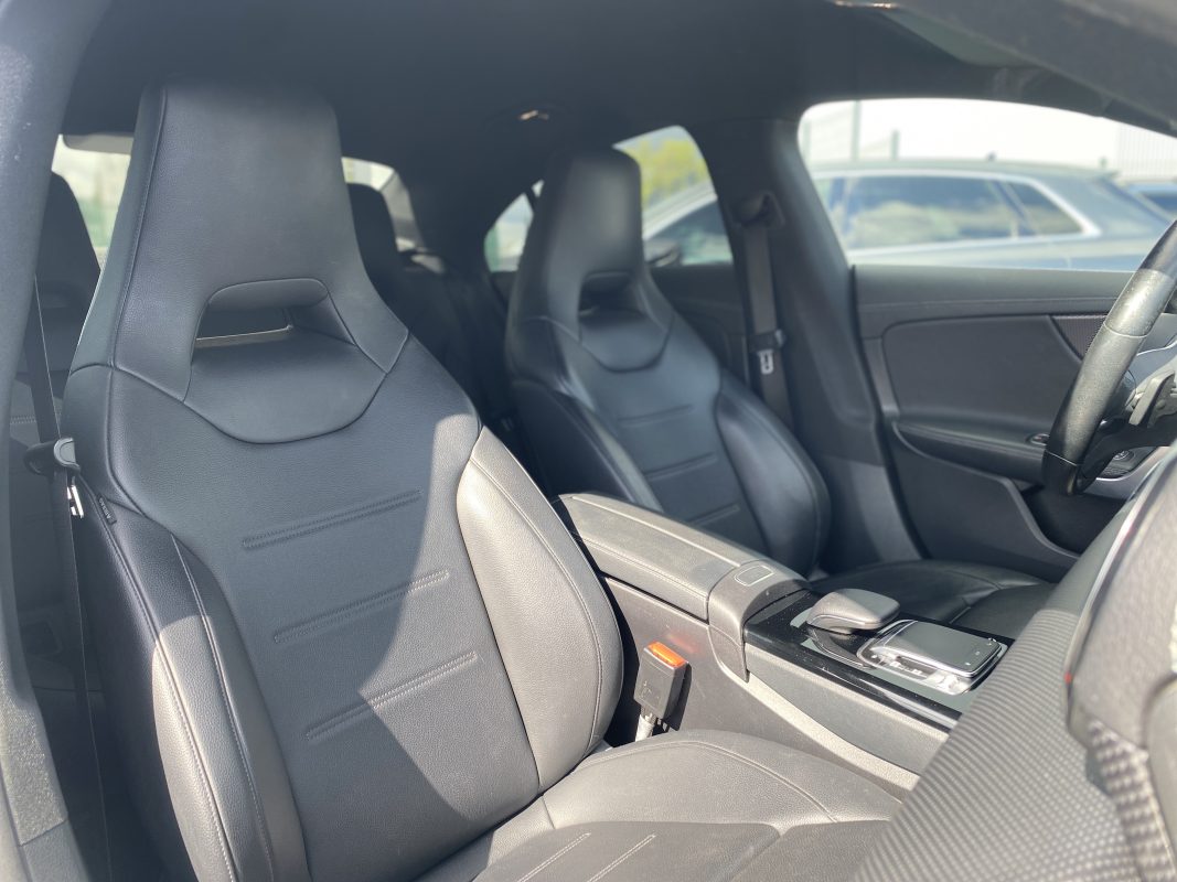 Mercedes-Benz Cla 180 136ch AMG Line 7G-DCT