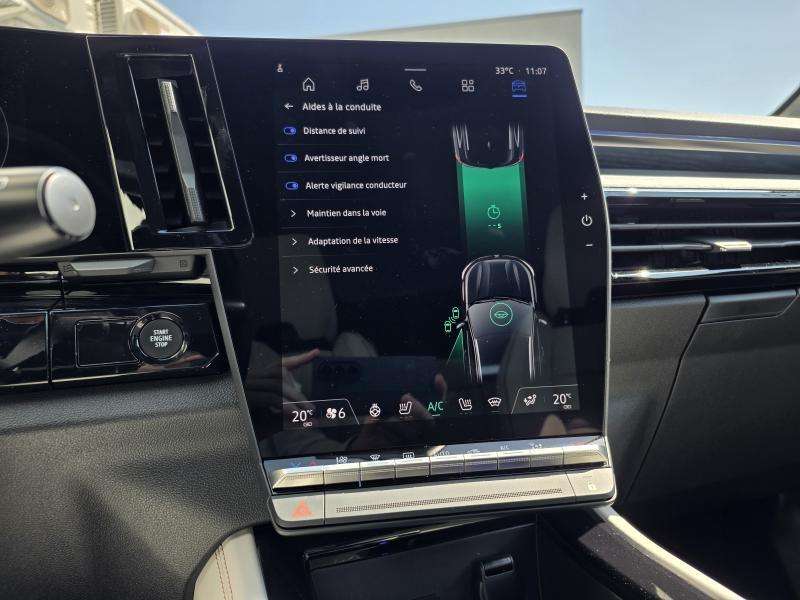 Renault Espace Iconic Full Options E-Tech Hybrid