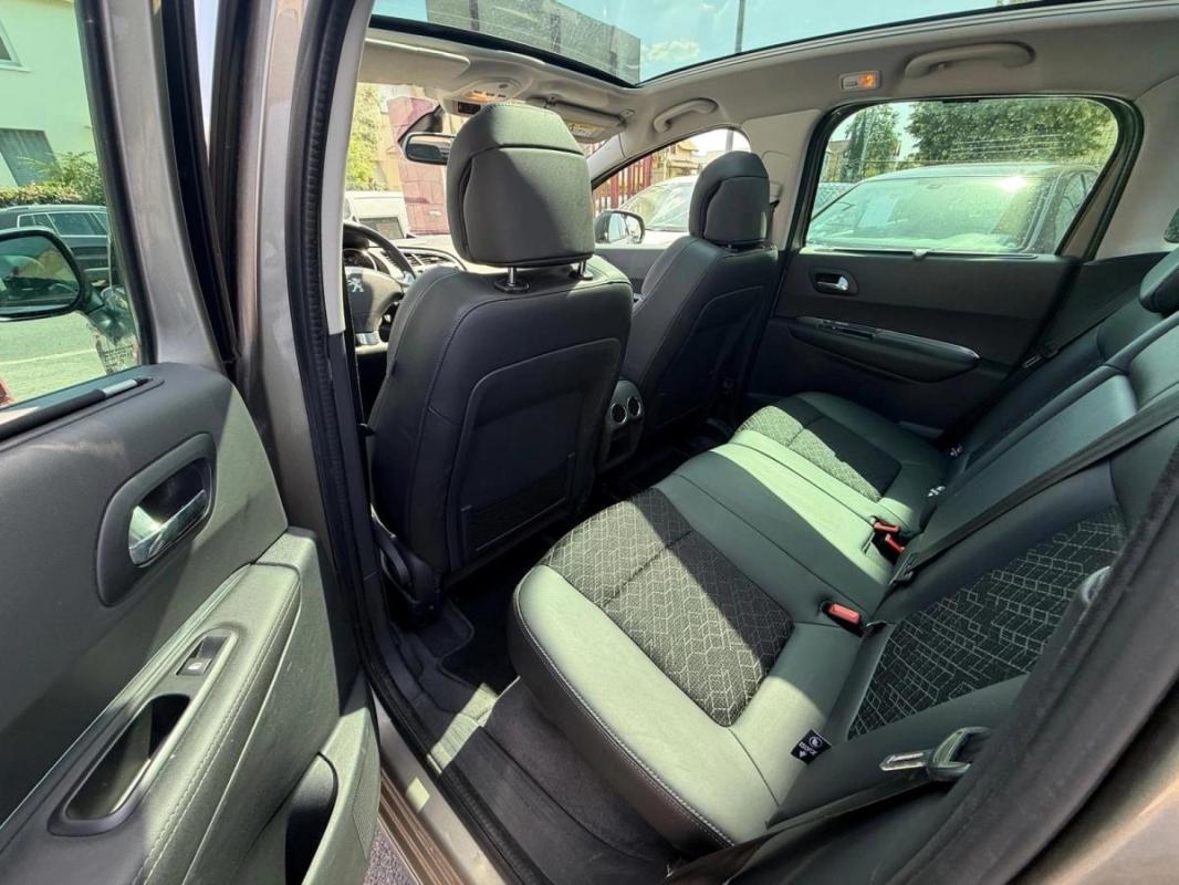 Peugeot 3008 GENERATION-I 2.0 HDI 165 ALLURE BVA