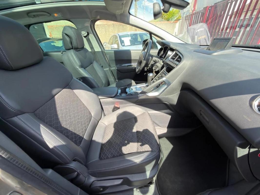 Peugeot 3008 GENERATION-I 2.0 HDI 165 ALLURE BVA