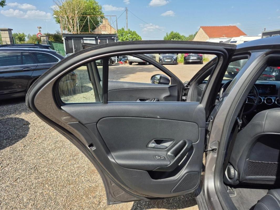 Mercedes-Benz Classe A 2.0 200 D 150 BUSINESS LINE 8G-DCT BVA
