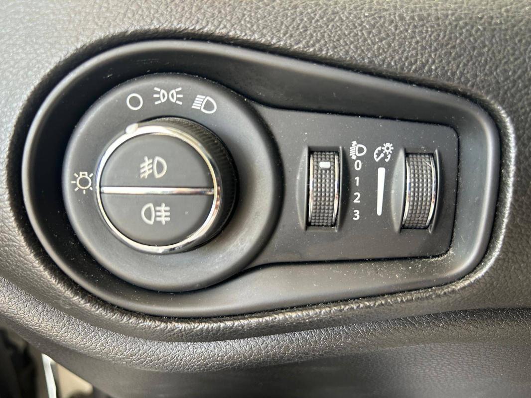 Jeep Renegade 2.0 I MultiJet S&S 140 ch Active Drive Night Eagle