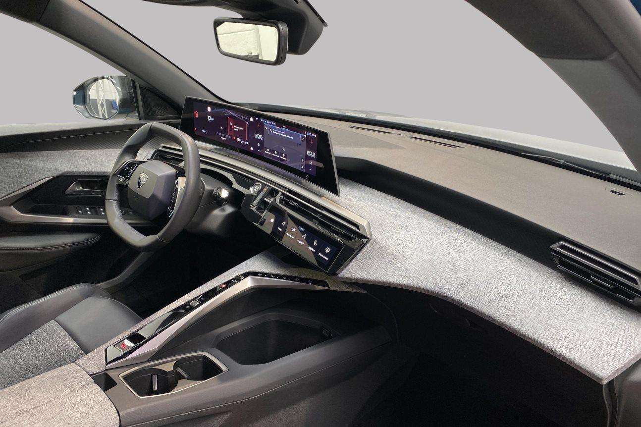 Peugeot 5008 ALLURE*Caméra de recul et GPS
