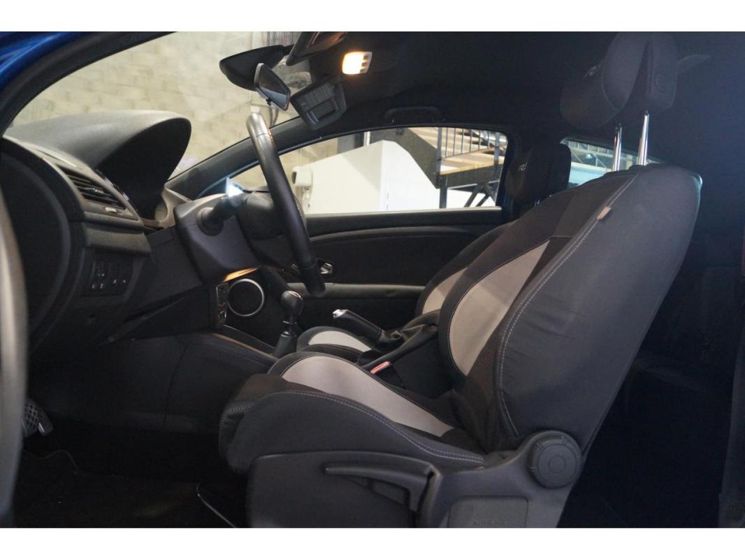 Renault Megane 3 RS CUP - 250 III COUPE R.S PHASE 1
