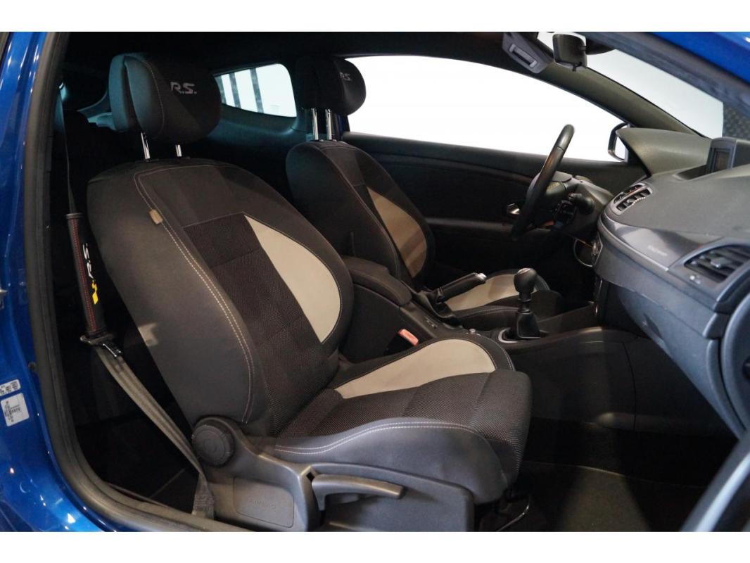 Renault Megane 3 RS CUP - 250 III COUPE R.S PHASE 1