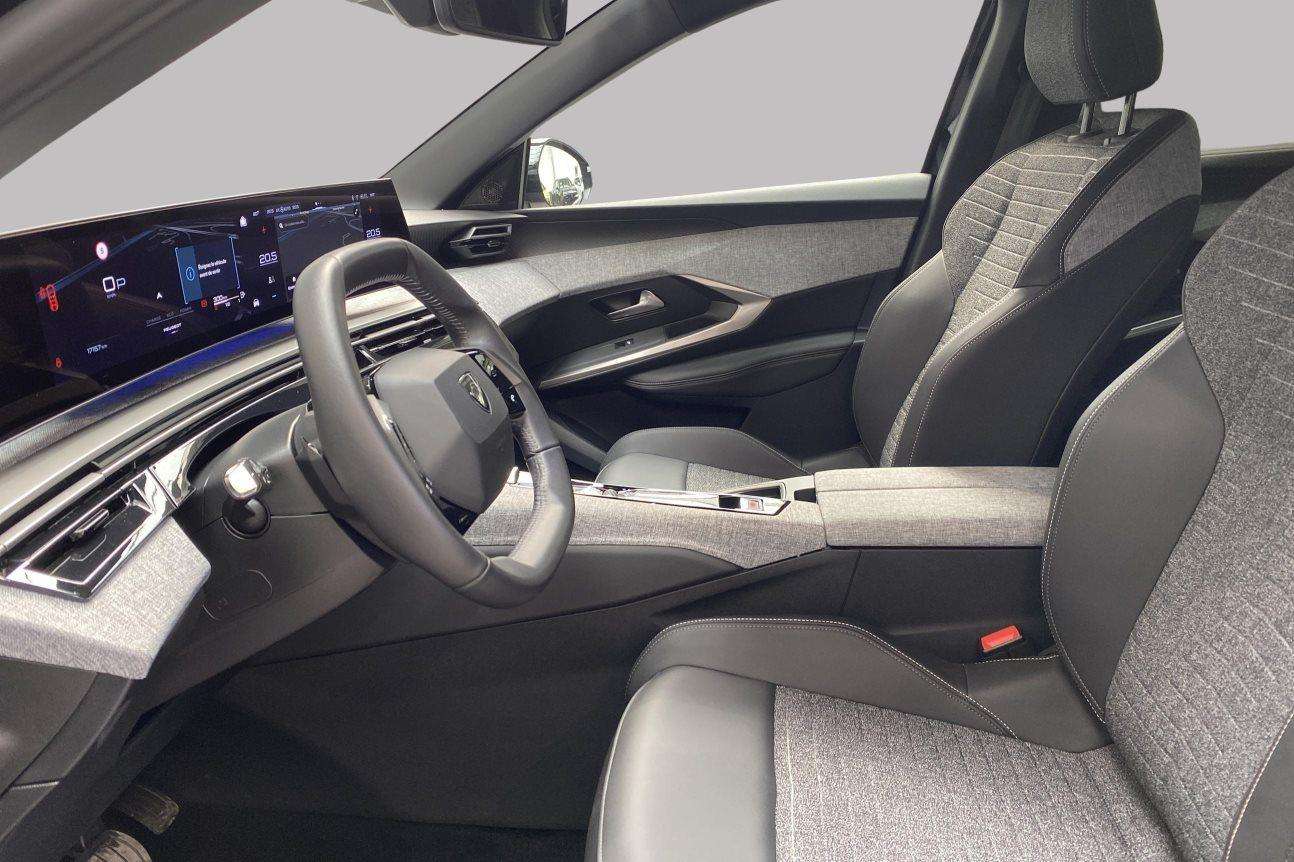 Peugeot 5008 ALLURE*Caméra de recul & GPS
